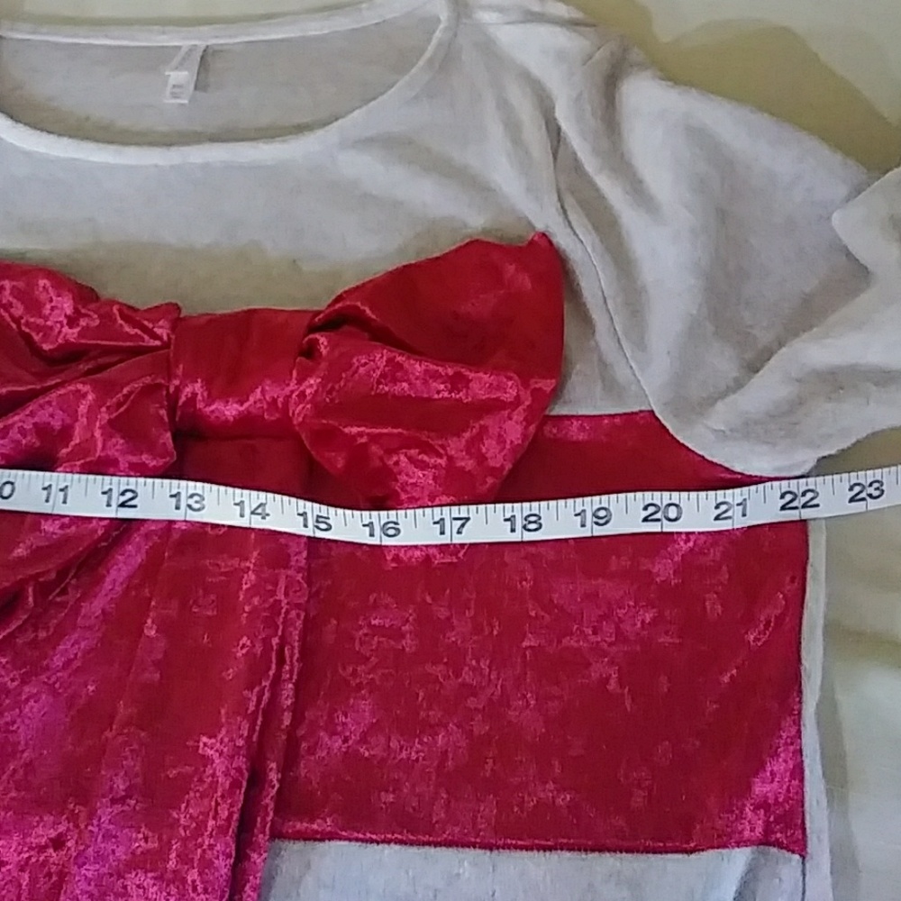 Fun, Cozy Holiday Dress - Picture 6 of 7